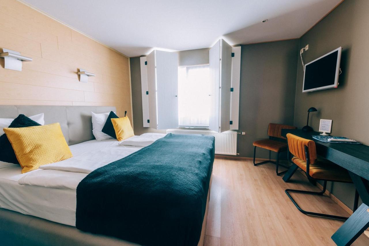 נינובה Hotel De Kalvaar מראה חיצוני תמונה