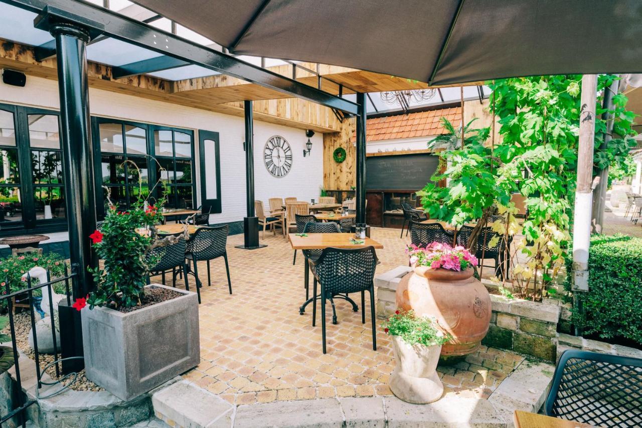 נינובה Hotel De Kalvaar מראה חיצוני תמונה